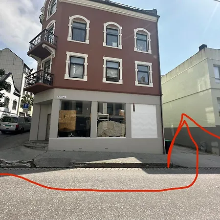 Stylish Free Parking With Balcony Διαμέρισμα *