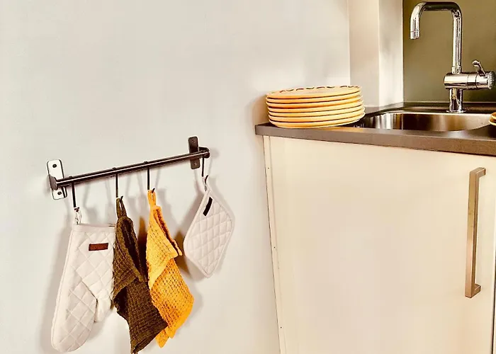Stylish Free Parking With Balcony * Ålesund